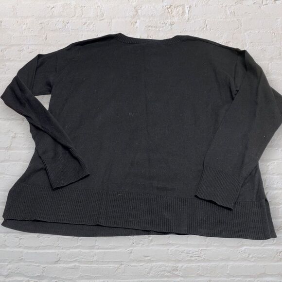 Gap Black City Chic Sweater size Large NEW - Picture 2 of 8